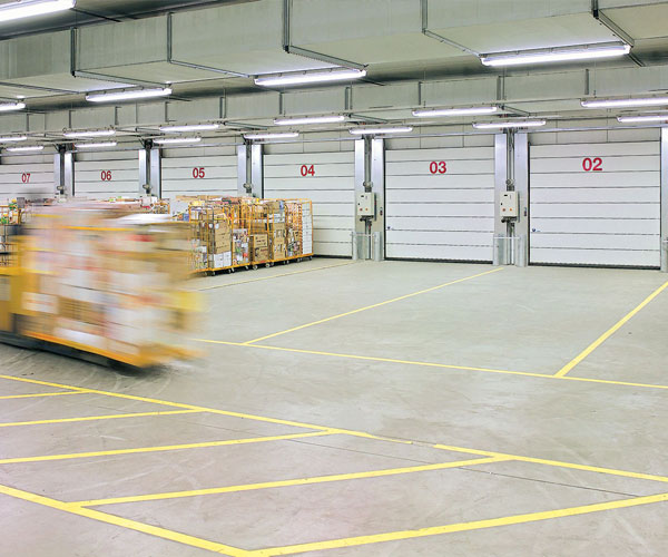 sectional-overhead-door-company